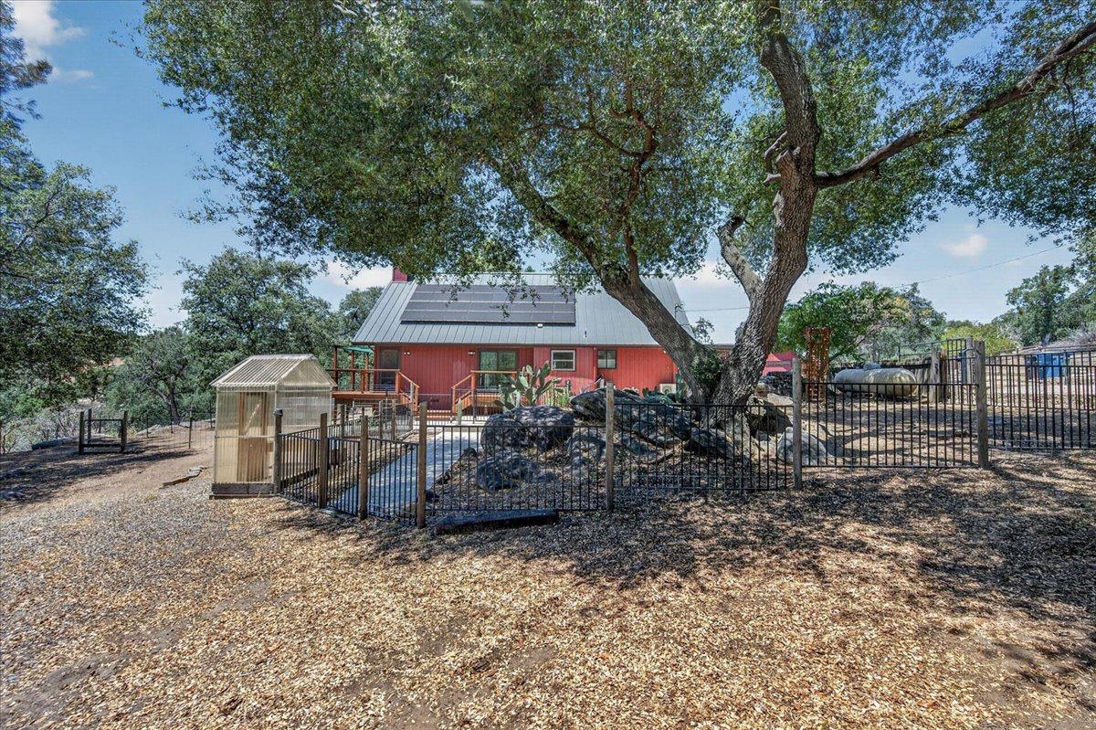 45894 Farmstead Road Coarsegold, CA 93614 - Photo 67 of 83