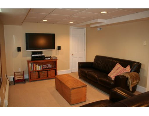 185 Mill Road Littleton, MA 01460 - Photo 14 of 27 Gallery Image 14