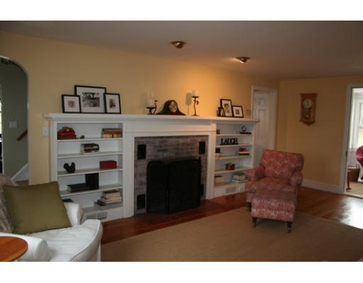 185 Mill Road Littleton, MA 01460 - Photo 7 of 27 Gallery Image 7