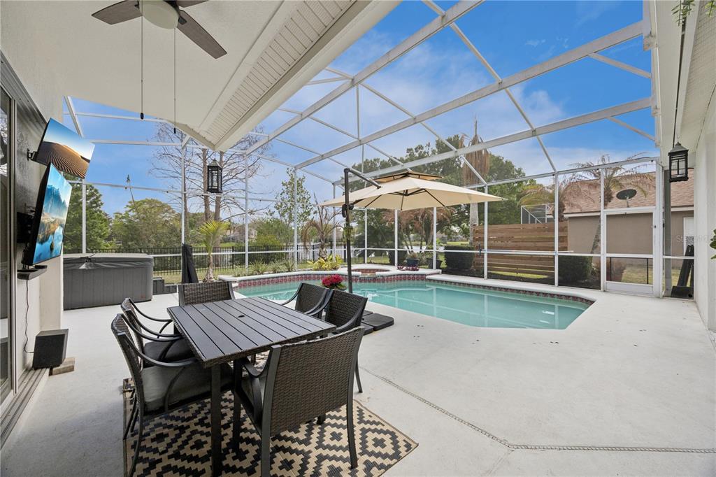 814 Grovesmere Loop Ocoee, FL 34761 - Photo 2 of 41