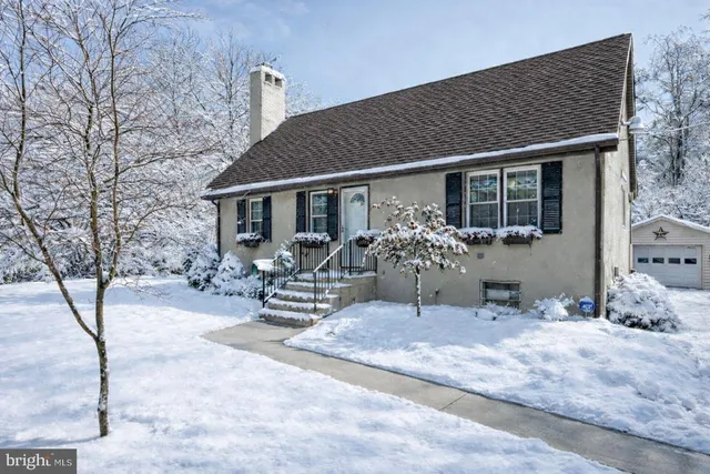 $419,500 | 515 North Clinton Avenue, Wenonah, NJ 08090