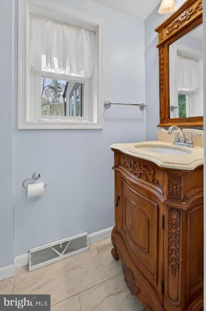 $395,000 | 515 North Clinton Avenue, Wenonah, NJ 08090