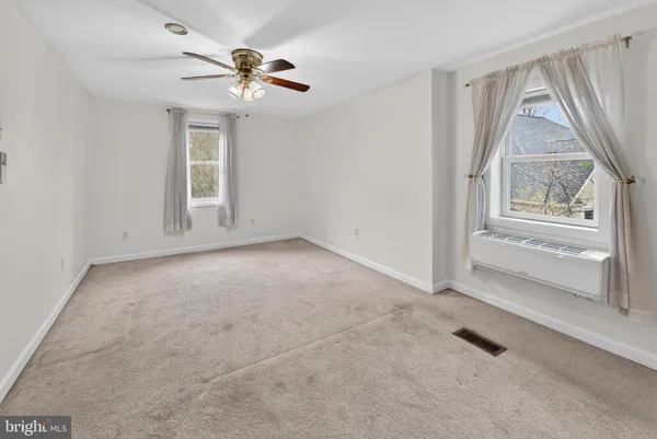 $395,000 | 515 North Clinton Avenue, Wenonah, NJ 08090