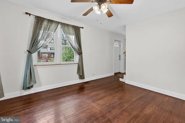 $395,000 | 515 North Clinton Avenue, Wenonah, NJ 08090