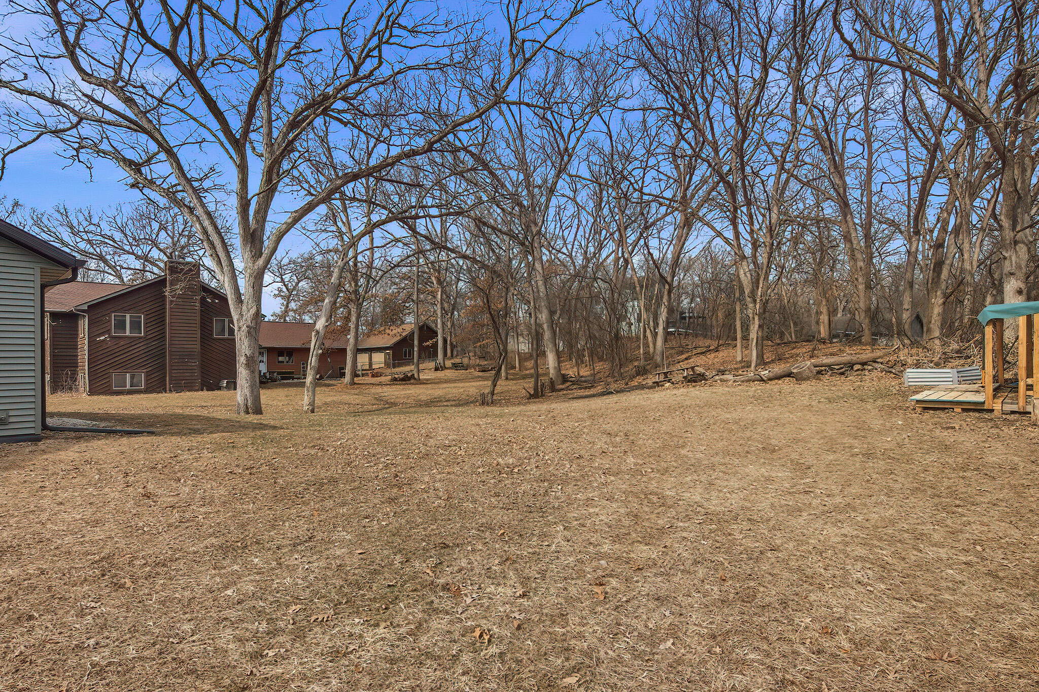 W5591 Briarwood Road Sugar Creek, WI 53121 - Photo 26 of 39 23 IMG_0329