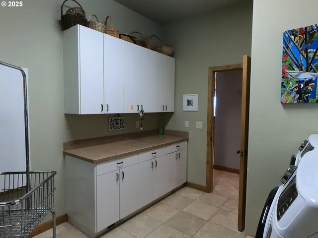 $849,000 | 1115 Northeast Clark Drive, Madras, OR 97741