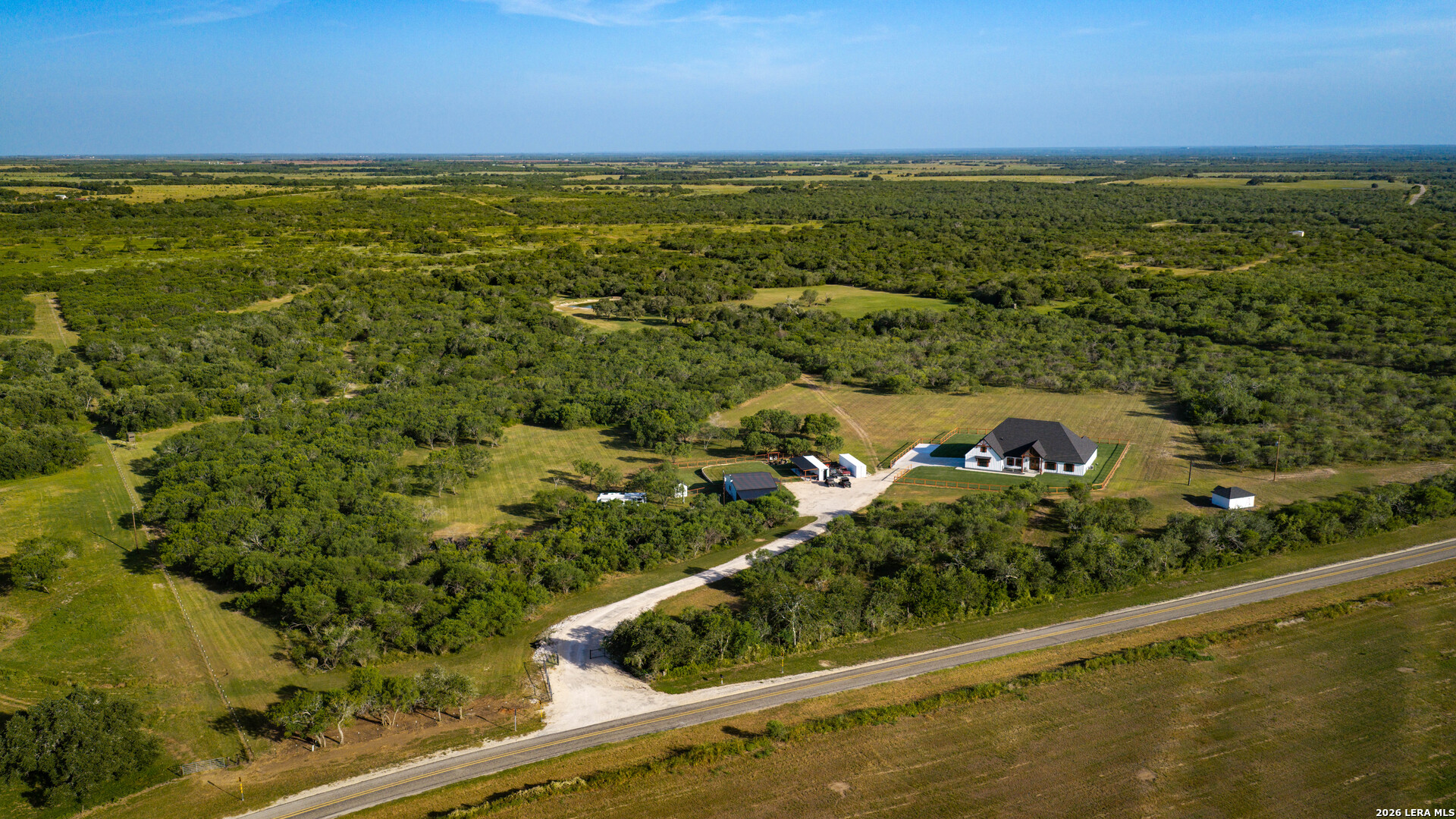 1703 FM 885 Road Runge, TX 78151 - Photo 31 of 41