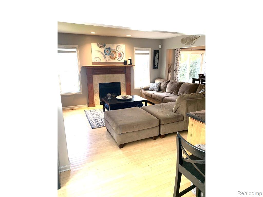 3047 Kenmore Road Berkley, MI 48072 - Photo 21 of 45