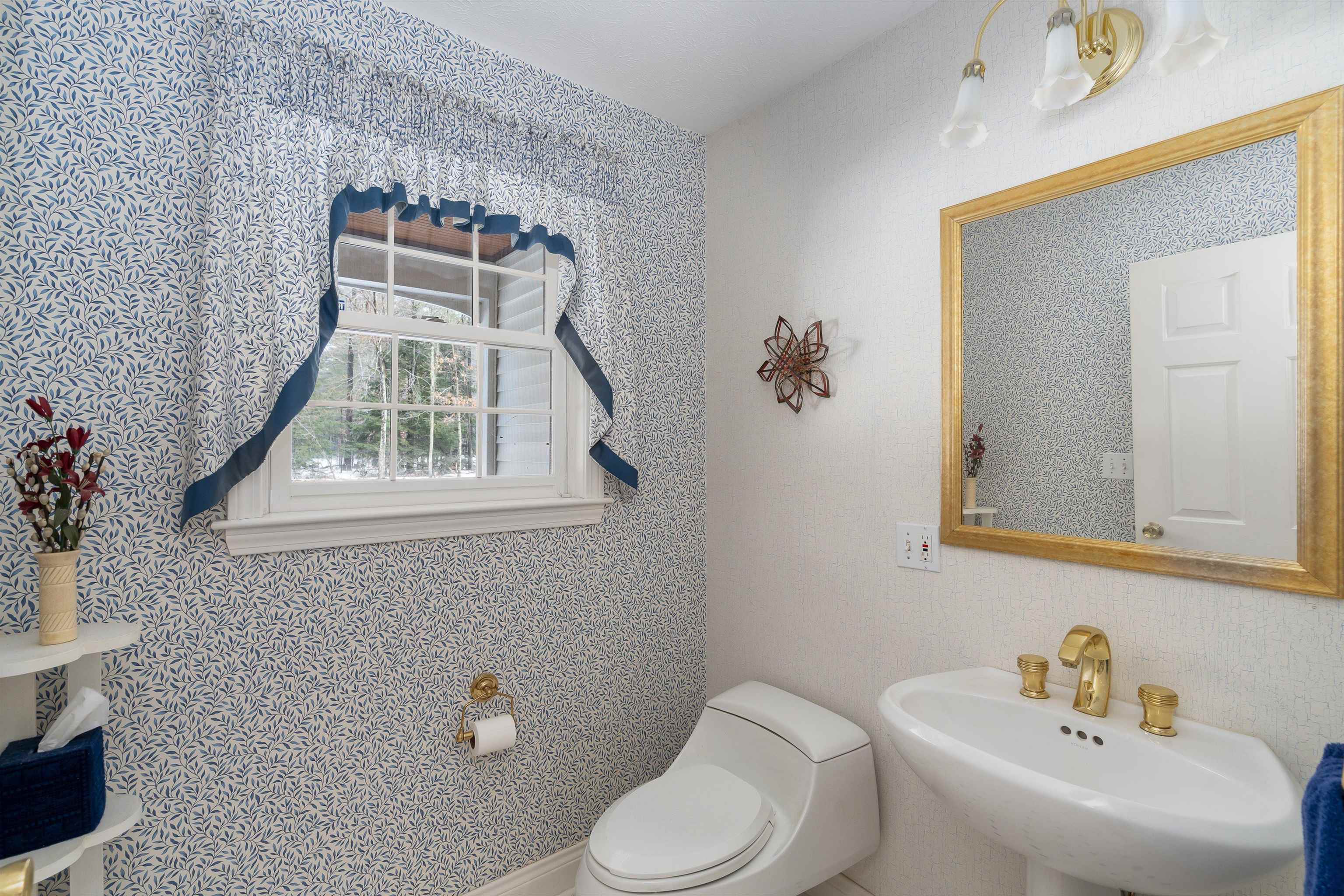 18 Taconic Drive Amherst, NH 03031 - Photo 13 of 40