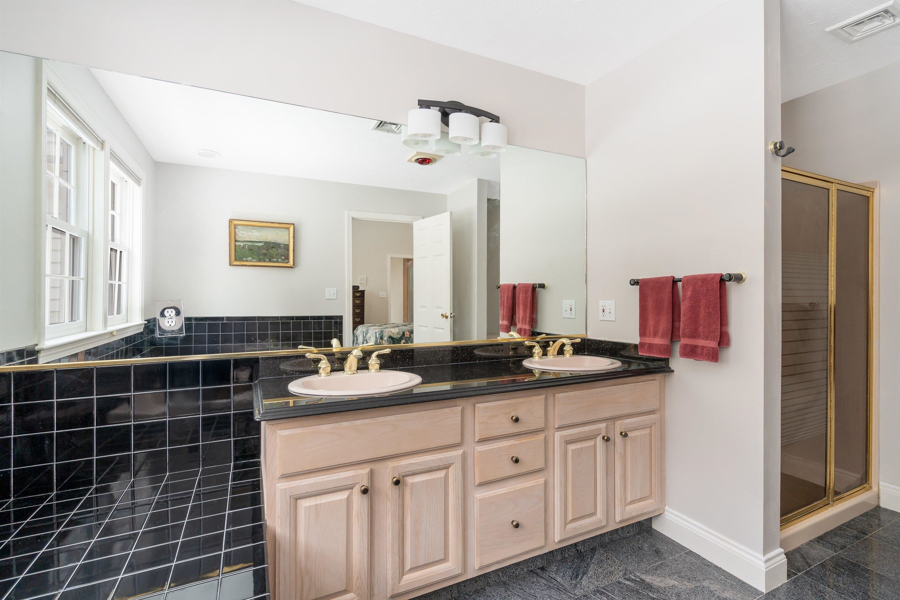 18 Taconic Drive Amherst, NH 03031 - Photo 19 of 40