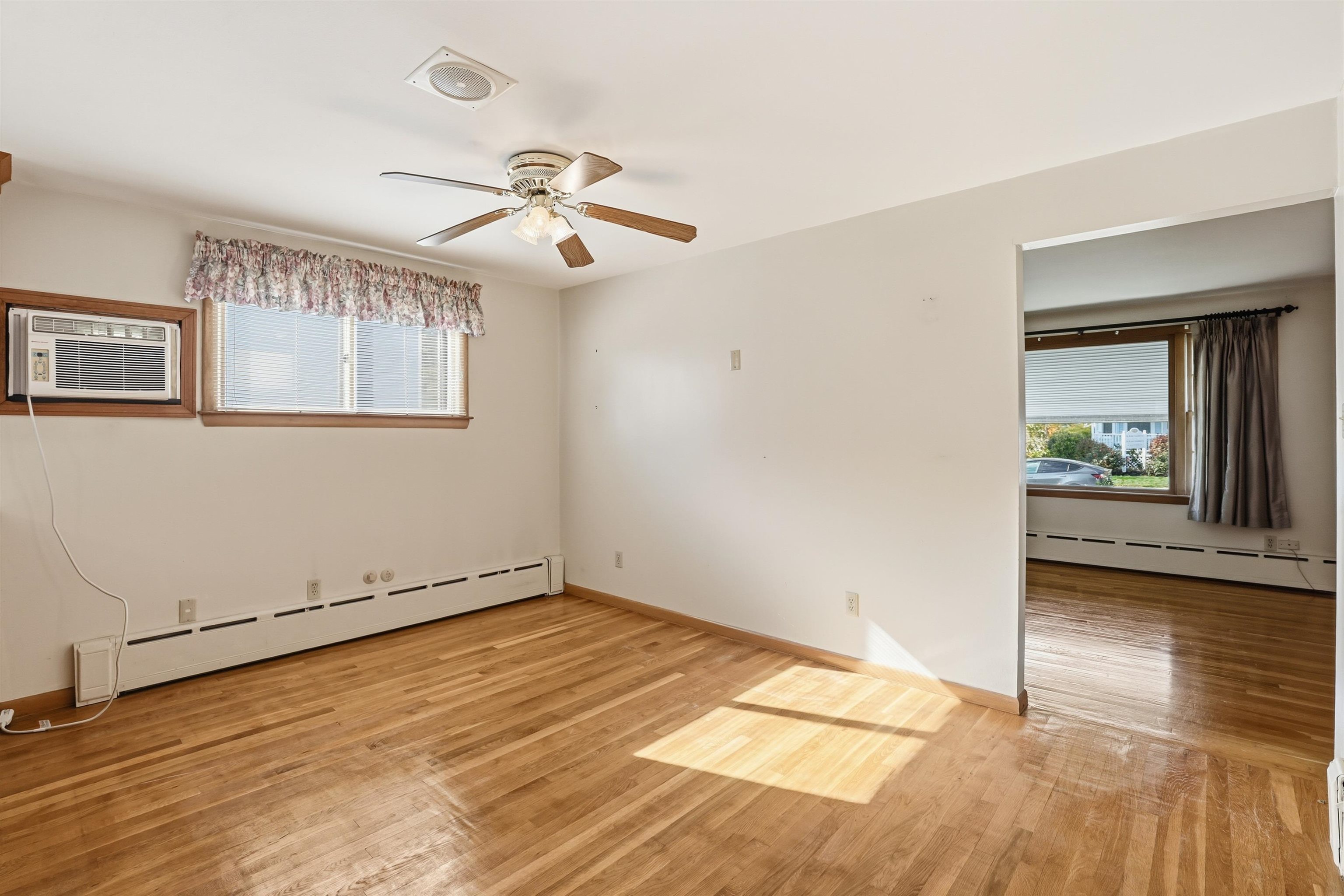 699 Chestnut Street Manchester, NH 03104 - Photo 11 of 36 Gallery Image 11