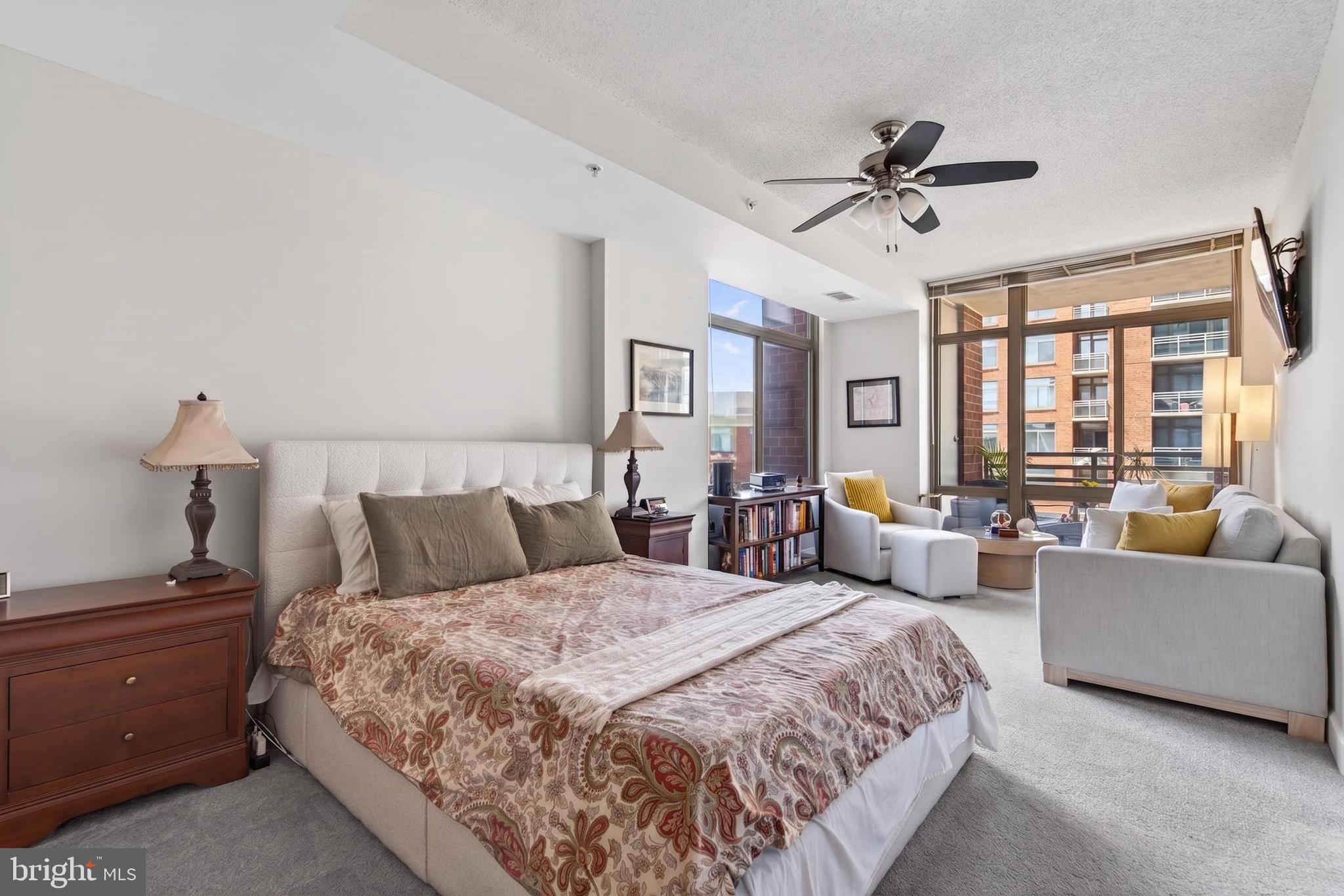 3650 South Glebe Road, Unit 642 Arlington, VA 22202 - Photo 12 of 36 Primary Bedroom