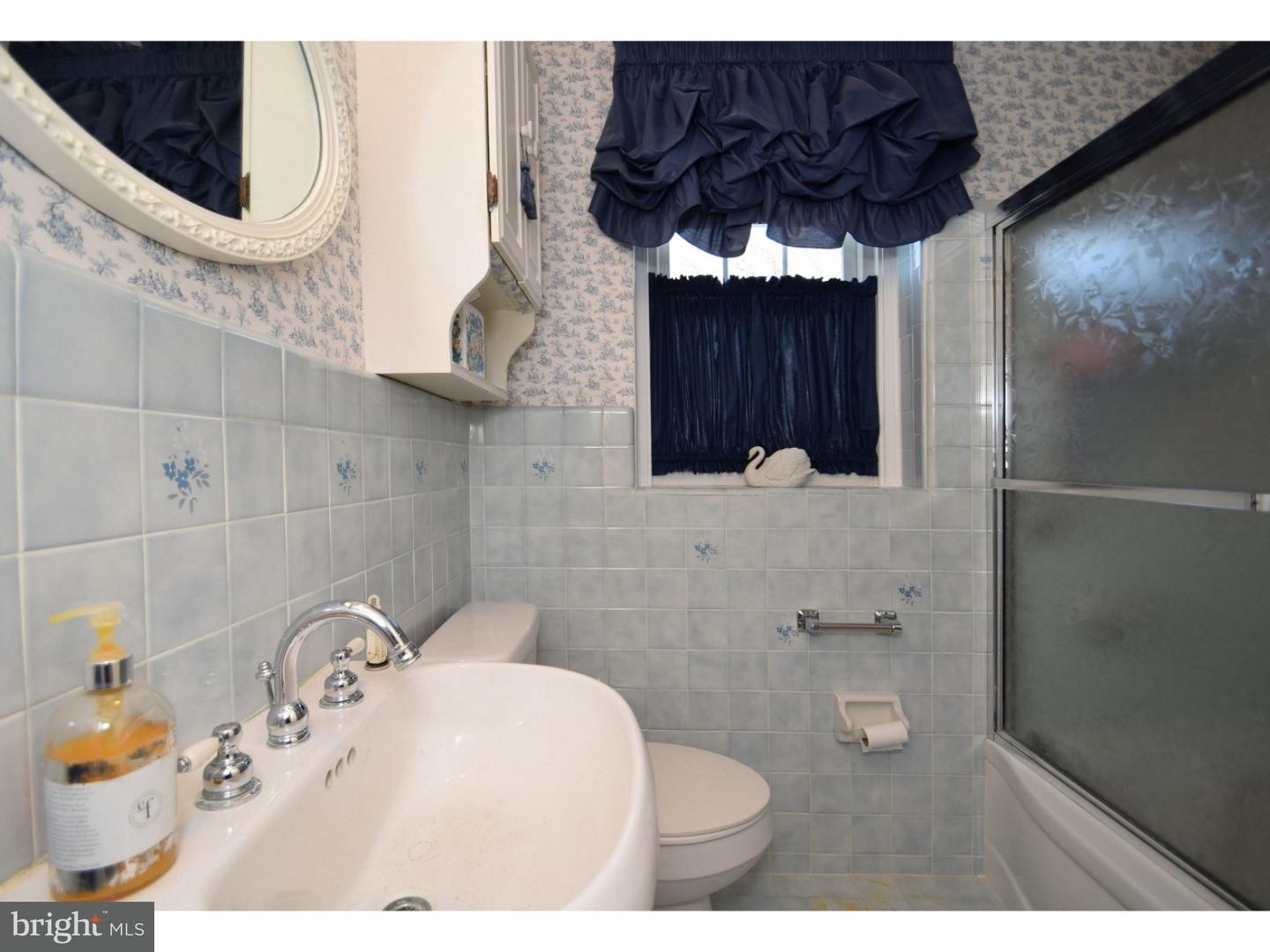 1714 Mt Pleasant Road Havertown, PA 19083 - Photo 18 of 25 Bathroom