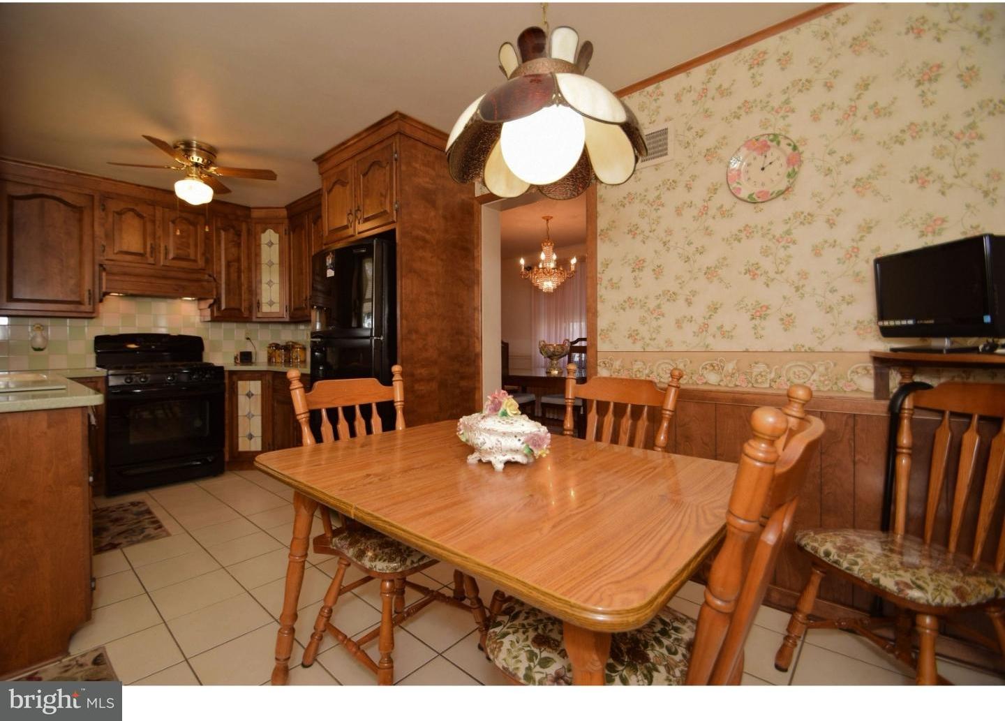 1714 Mt Pleasant Road Havertown, PA 19083 - Photo 6 of 25 Kitchen