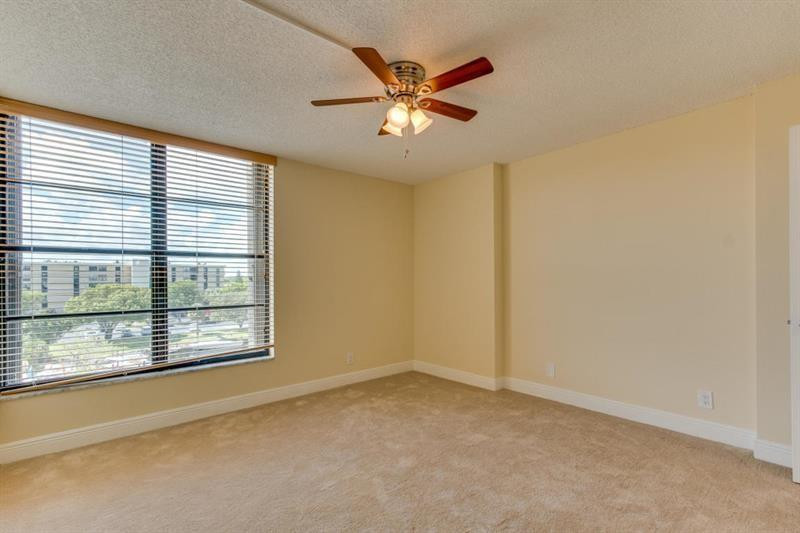 3 Royal Palm Way, Unit 503 Boca Raton, FL 33432 - Photo 11 of 24 Photo 11