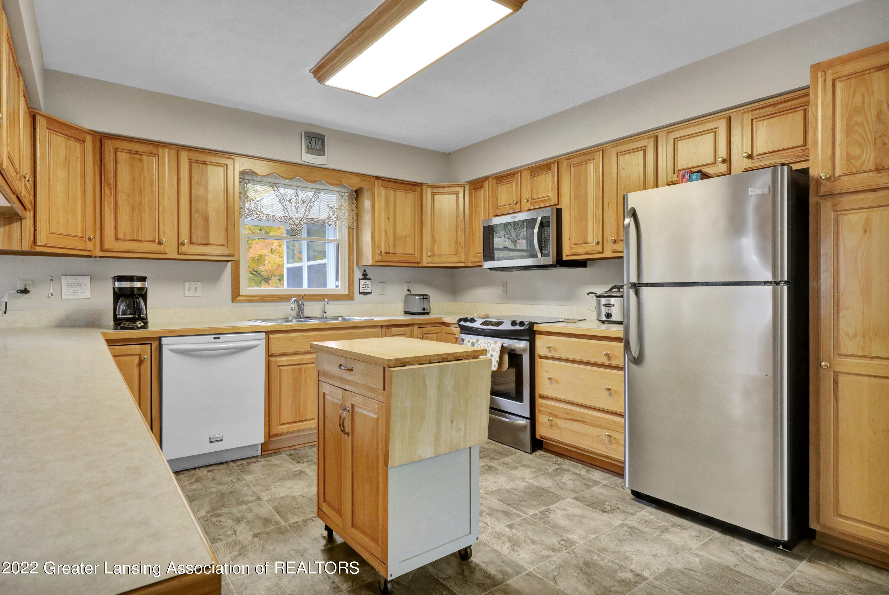 6930 Lacey Lake Road Bellevue, MI 49021 - Photo 14 of 56 9I3A0452