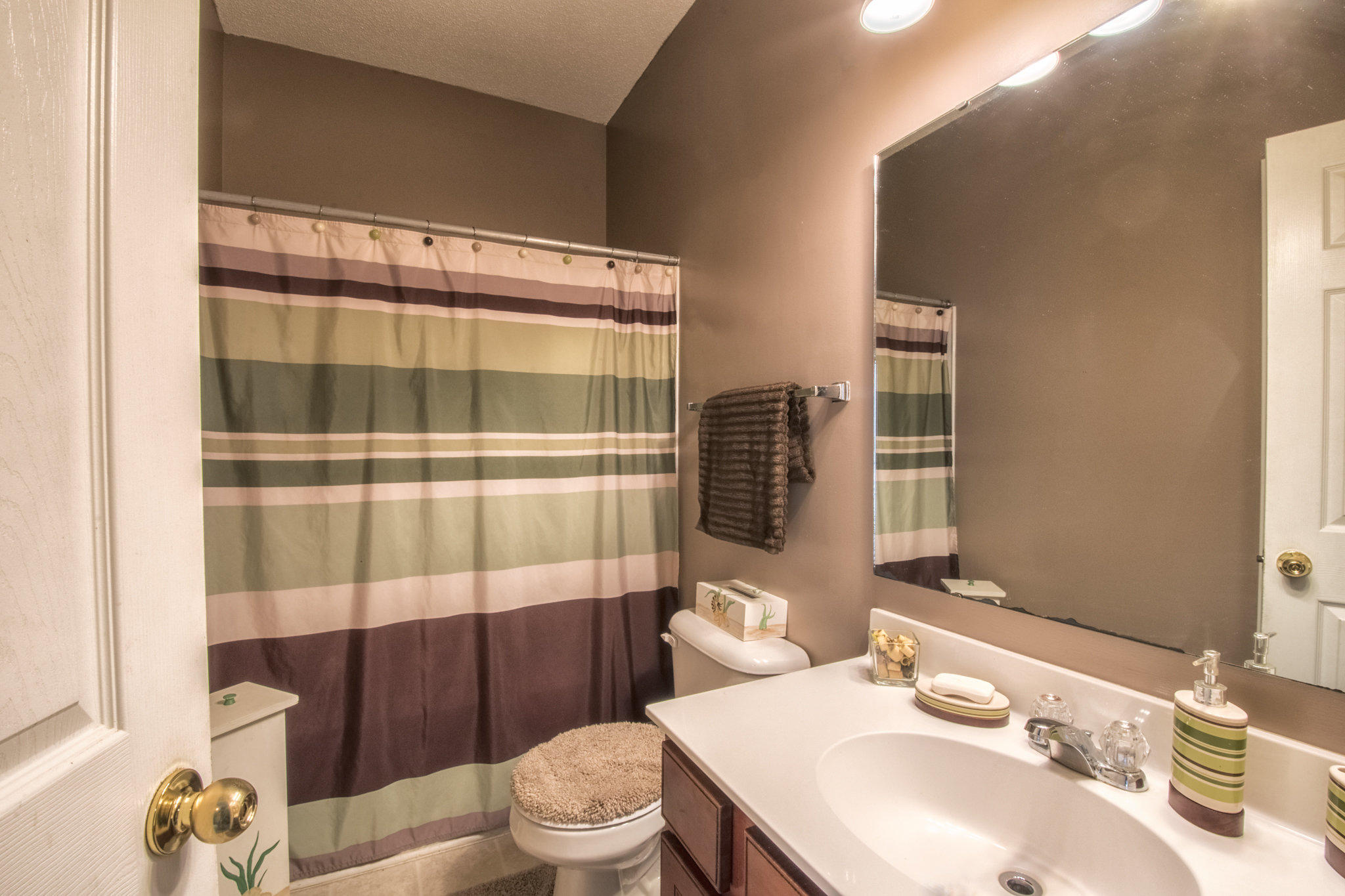 259 Brookshire Road Goose Creek, SC 29445 - Photo 18 of 21 Add'l Bathroom