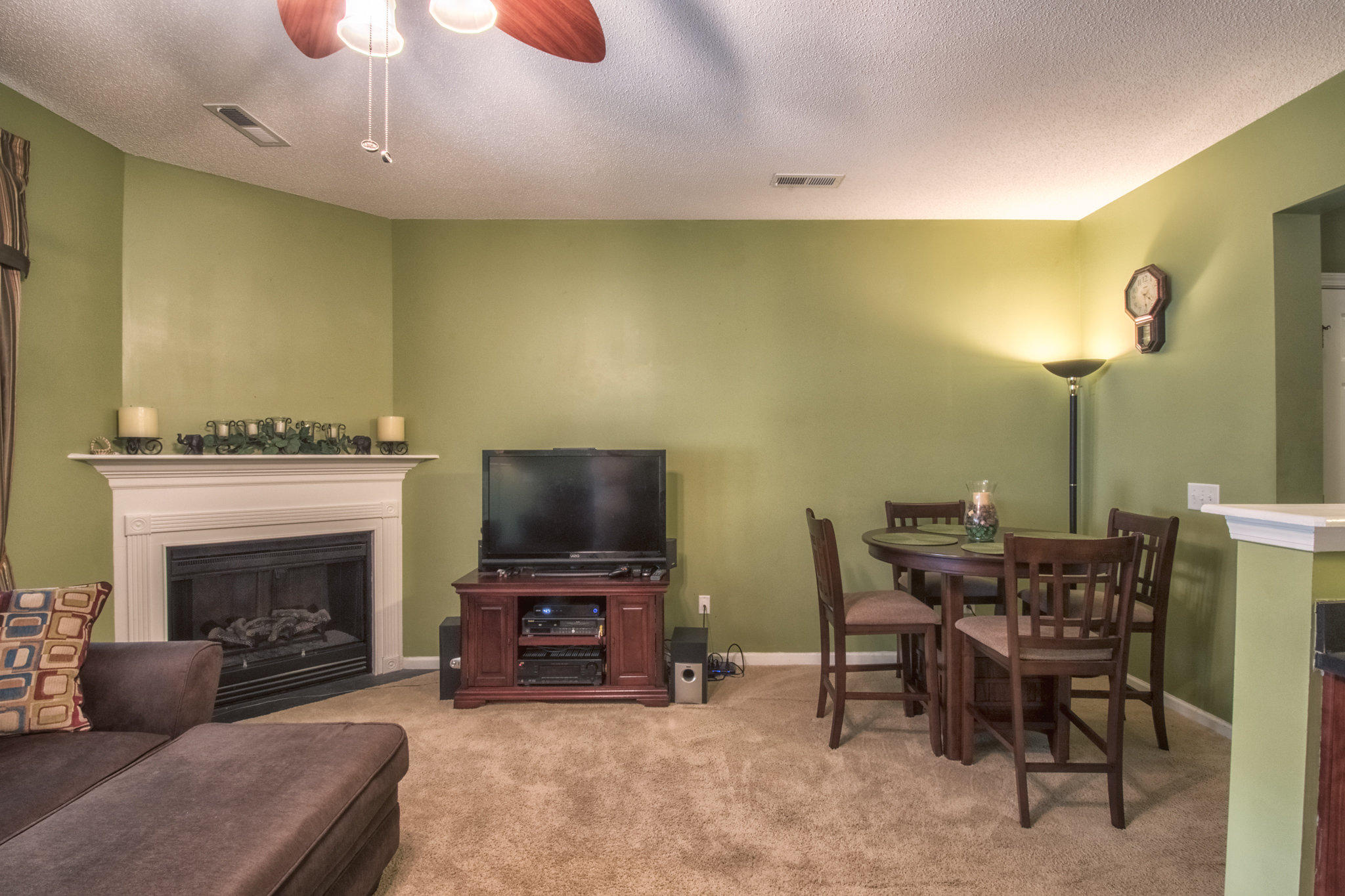 259 Brookshire Road Goose Creek, SC 29445 - Photo 8 of 21 Living Area