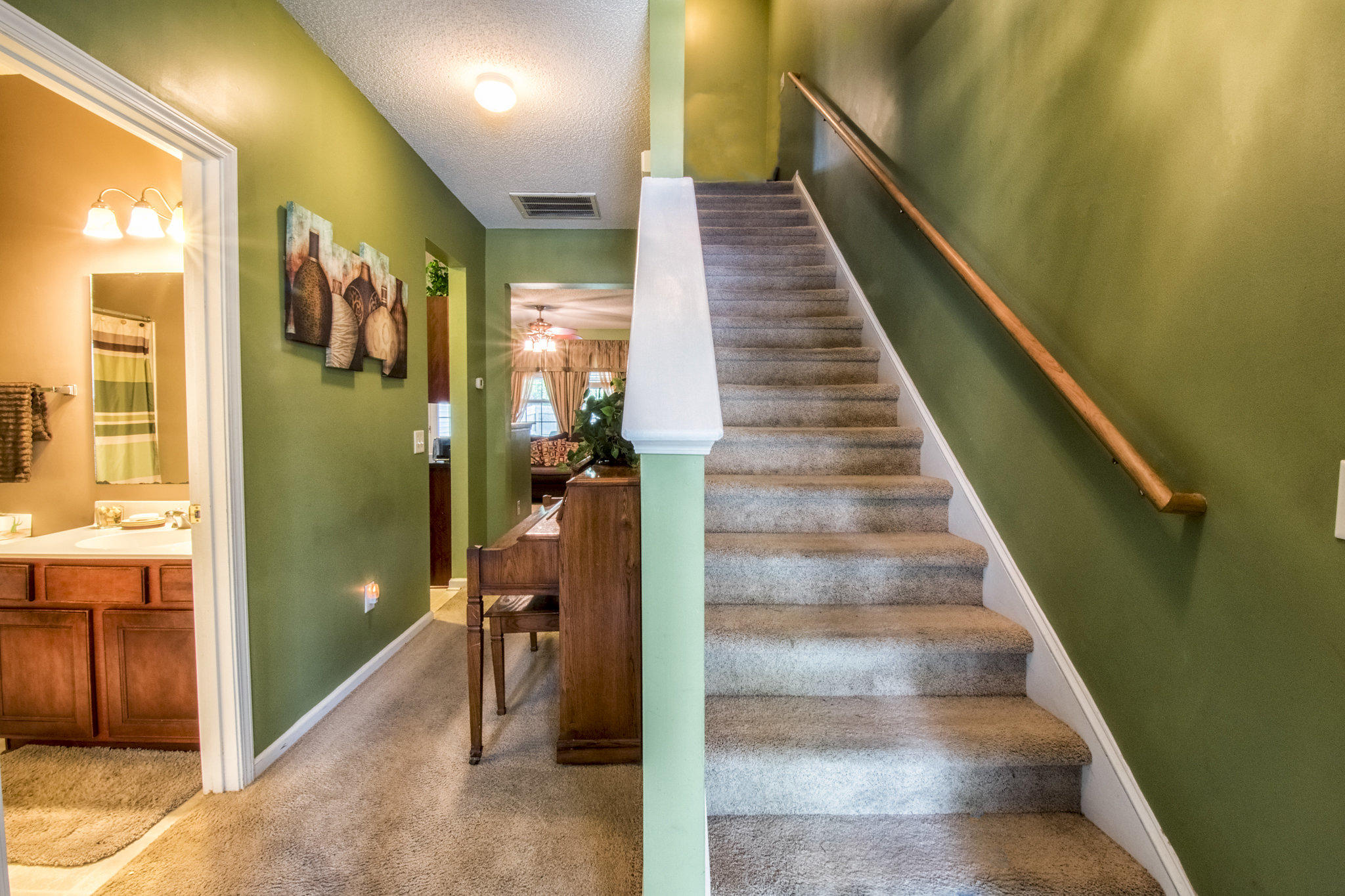 259 Brookshire Road Goose Creek, SC 29445 - Photo 9 of 21 Foyer