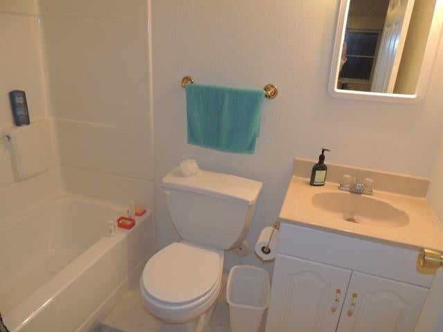 2008 Holiday Road Coralville, IA 52241 - Photo 17 of 25 Gallery Image 17