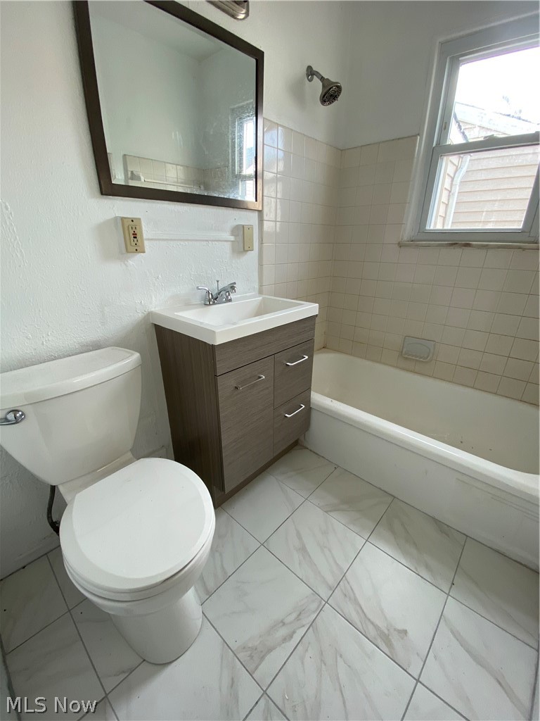 20304 Longbrook Road Warrensville Heights, OH 44128 - Photo 10 of 15