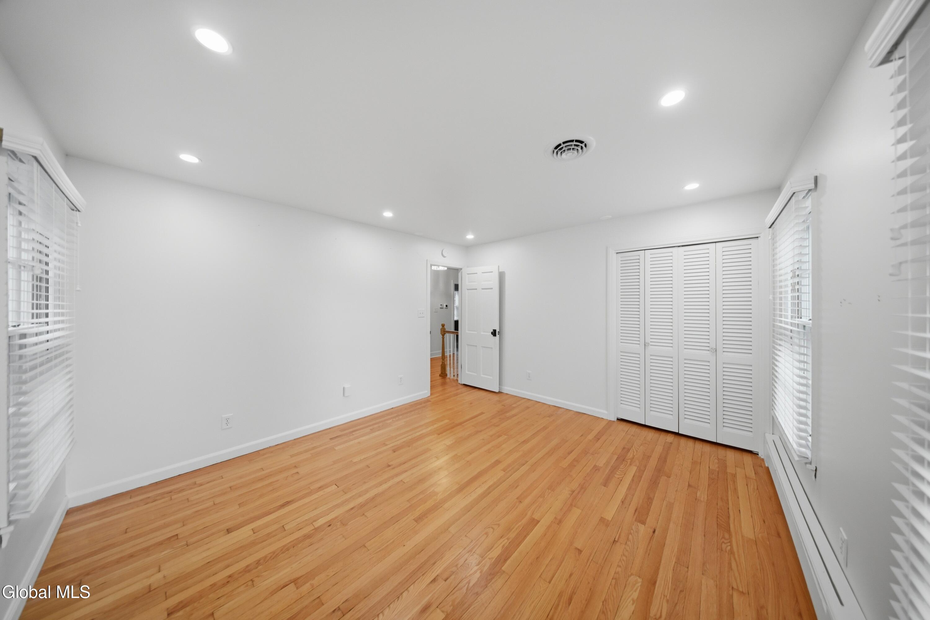 5 Beaver Pond Road Colonie, NY 12211 - Photo 34 of 70 40