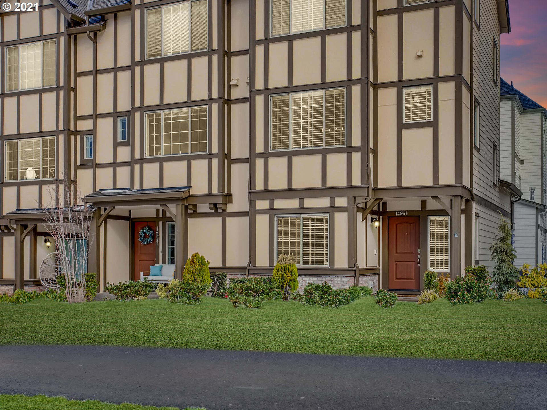 14941 Northwest Shackelford Road Portland, OR 97229 - Photo 2 of 28 Gallery Image 2