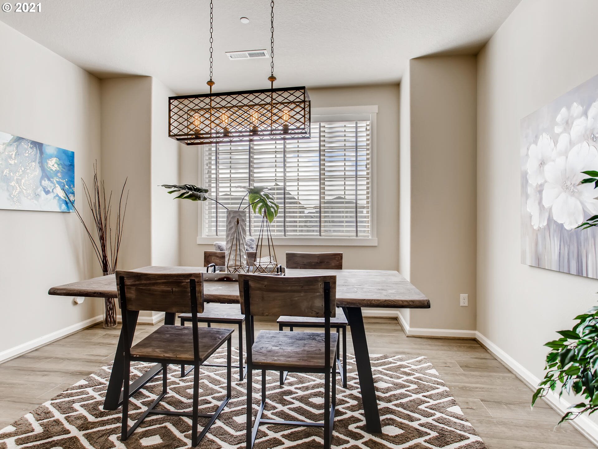 14941 Northwest Shackelford Road Portland, OR 97229 - Photo 8 of 28 Gallery Image 8