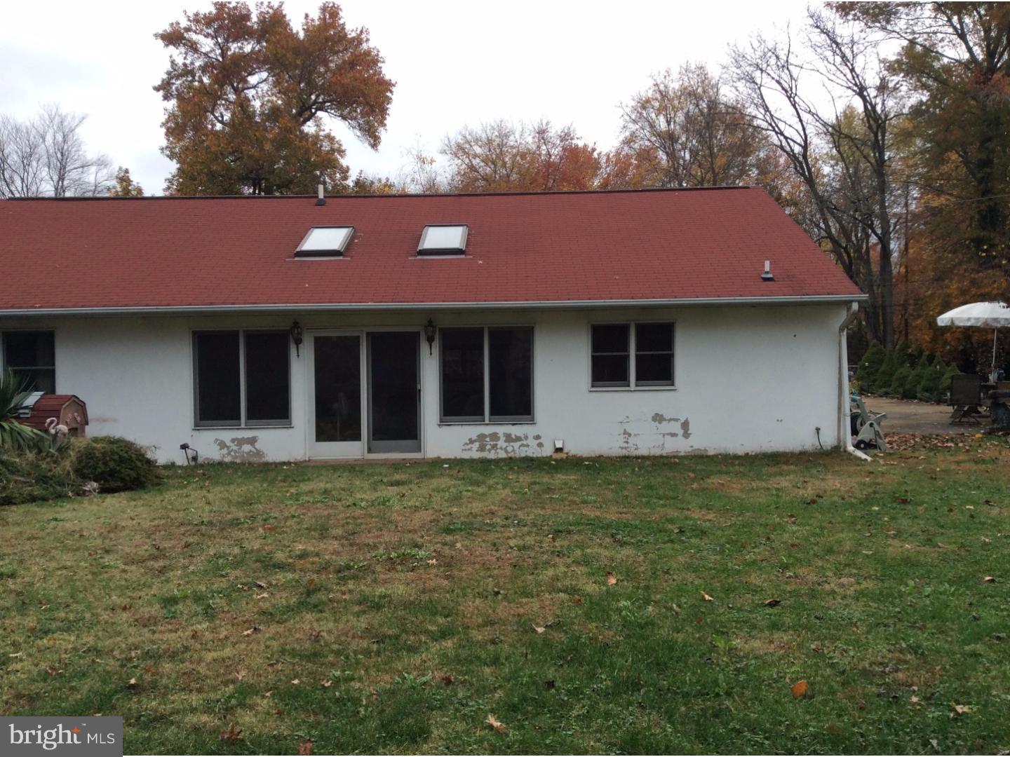 33 Mowery Road New Castle, DE 19720 - Photo 15 of 17 Exterior Back