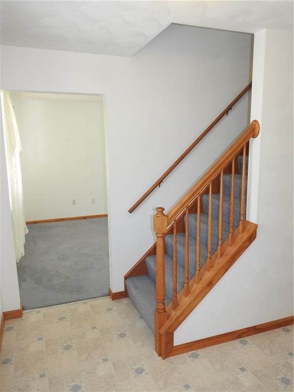 300 Finley Road Pittsburgh, PA 15239 - Photo 2 of 18