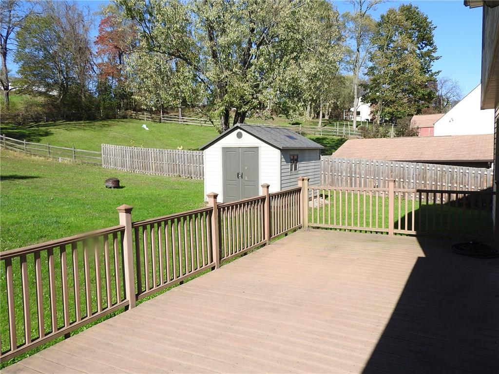 300 Finley Road Pittsburgh, PA 15239 - Photo 17 of 18