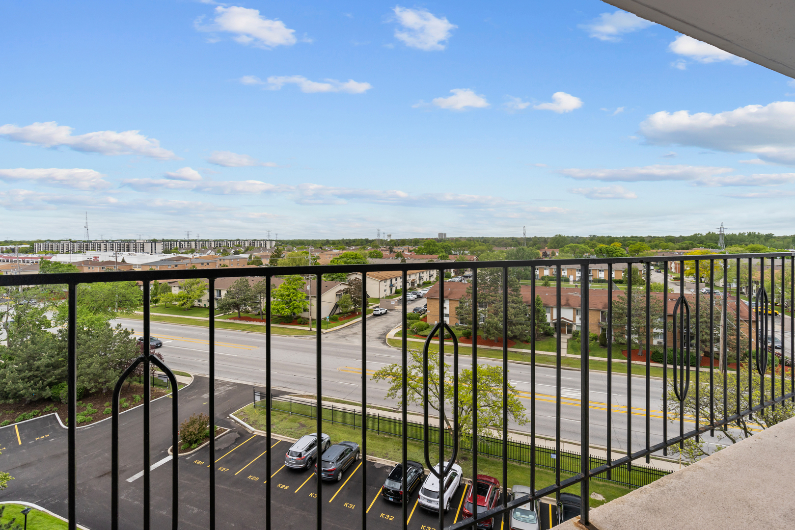8815 West Golf Road, Unit 7A Niles, IL 60714 - Photo 22 of 26 a view of outdoor space with a terrace