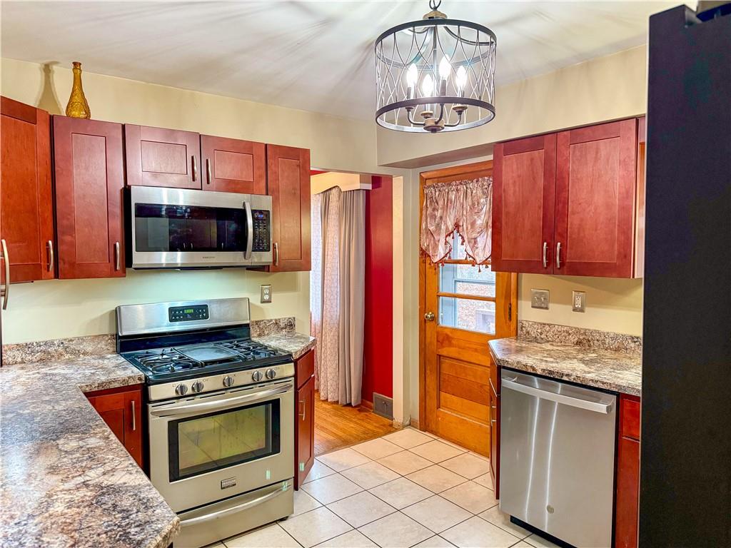 354 Highway 68 Rochester, PA 15074 - Photo 4 of 26