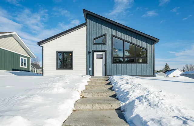 $159,000 | 714 Northwest 8th Avenue, Grand Rapids, MN 55744