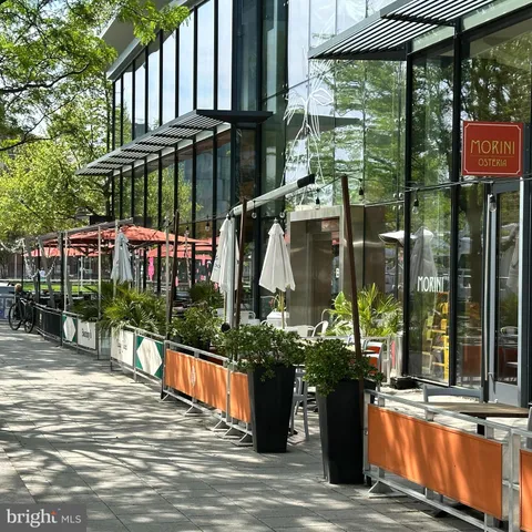 a car parked in front of a building