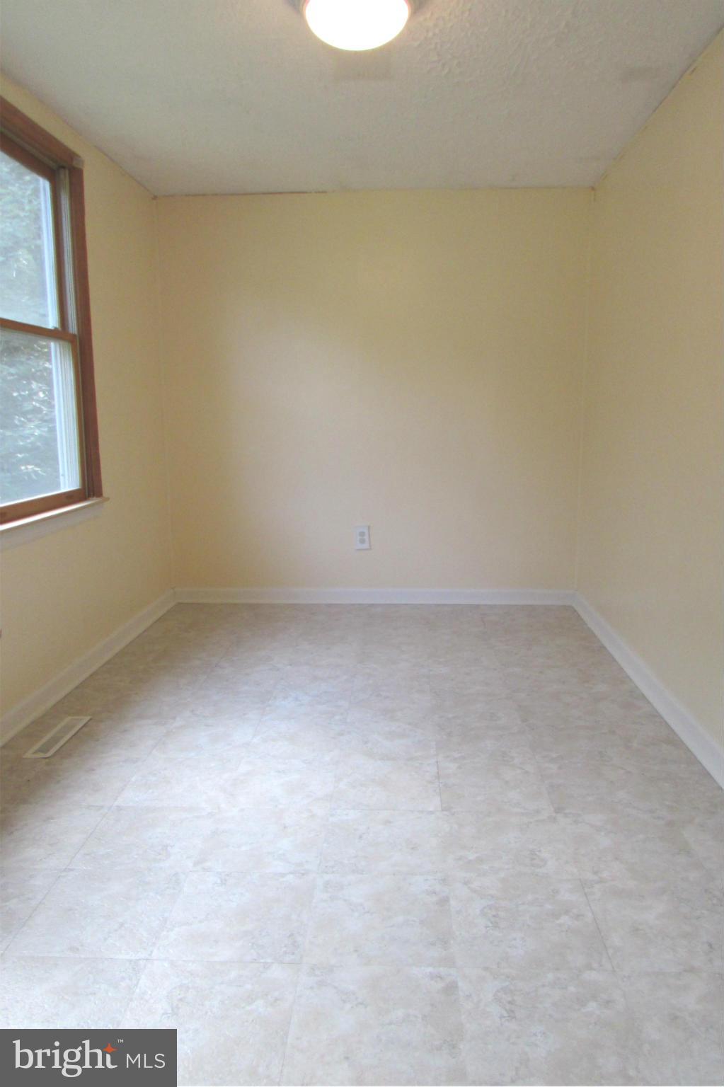 14074 Washington Mill Road King George, VA 22485 - Photo 12 of 24 Interior (General)