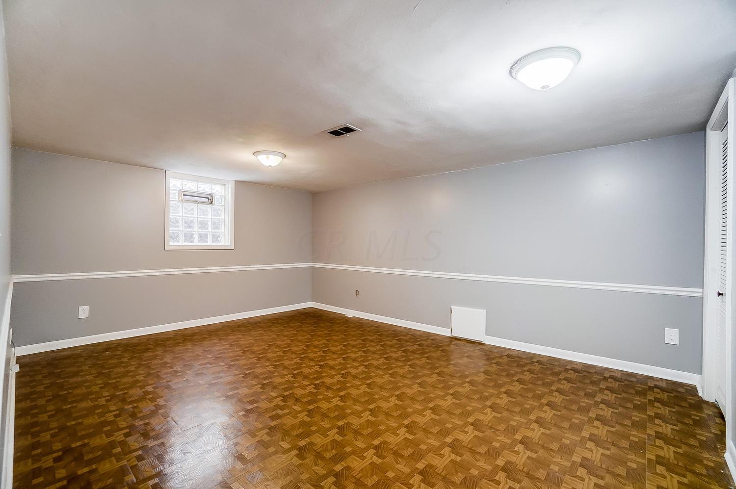 2948 Halstead Road Upper Arlington, OH 43221 - Photo 47 of 60