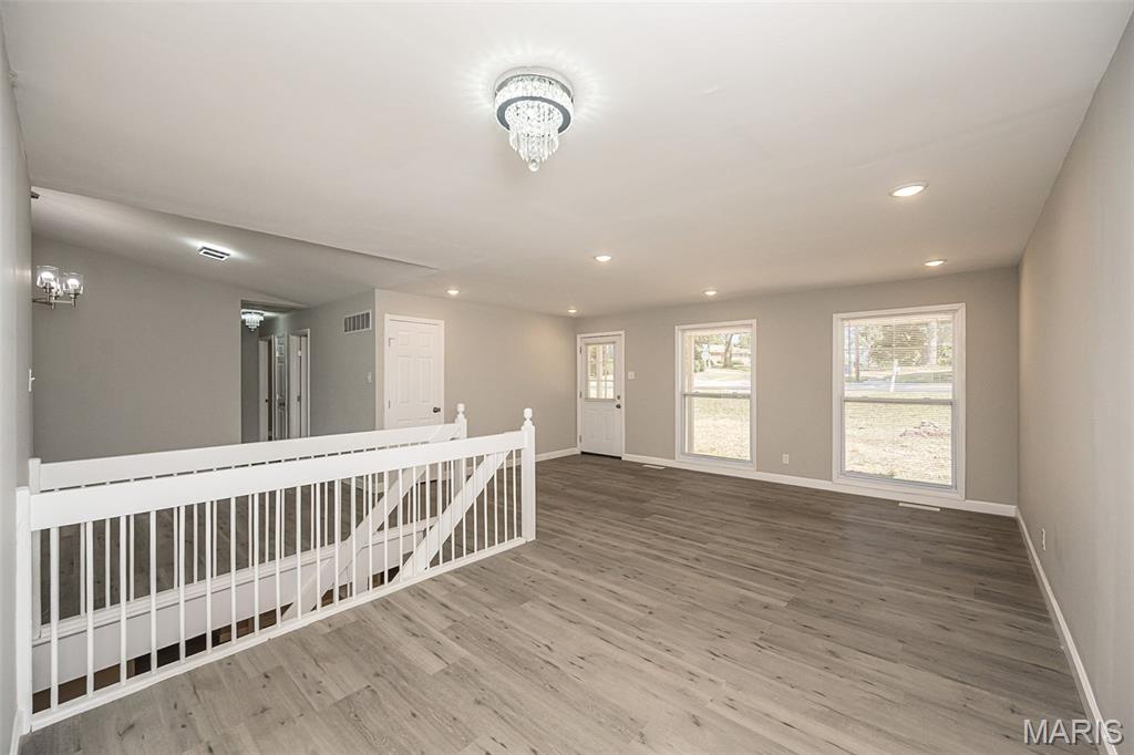 1267 Craig Road St. Louis, MO 63146 - Photo 6 of 52 Gallery Image 6