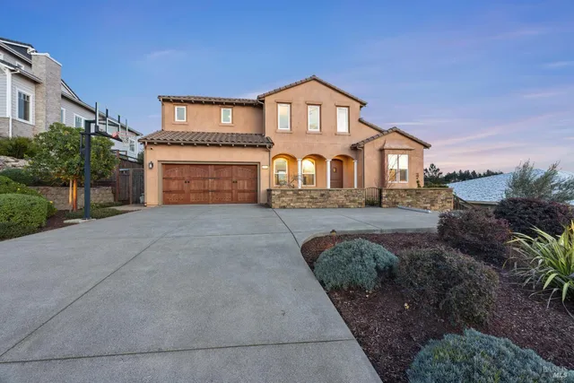 $1,990,000 | 3718 Crown Hill Drive, Santa Rosa, CA 95404