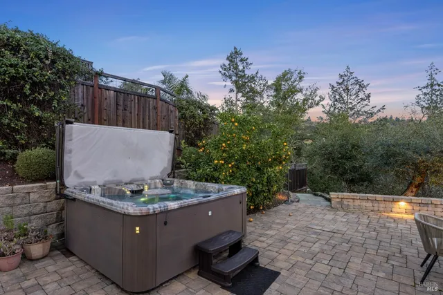 $1,990,000 | 3718 Crown Hill Drive, Santa Rosa, CA 95404