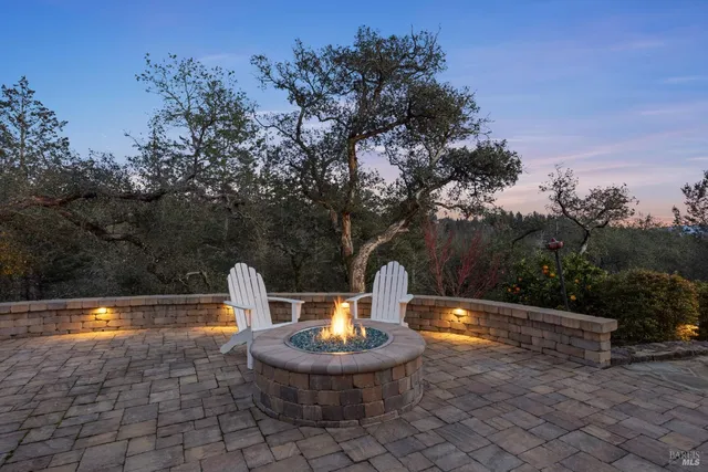 $1,990,000 | 3718 Crown Hill Drive, Santa Rosa, CA 95404