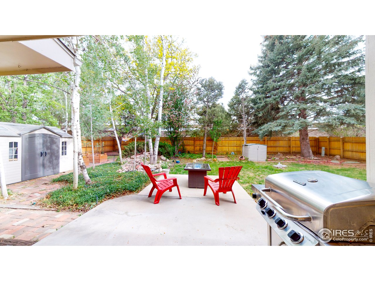 4760 9th St Road Greeley, CO 80634 - Photo 29 of 37 Nice private backyard