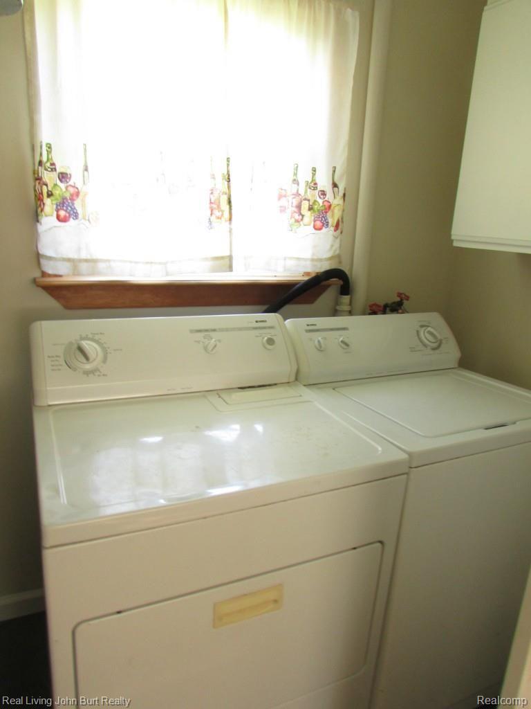 4755 Jamm Road Lake Orion, MI 48359 - Photo 15 of 15 4755 Jamm 040.jpg