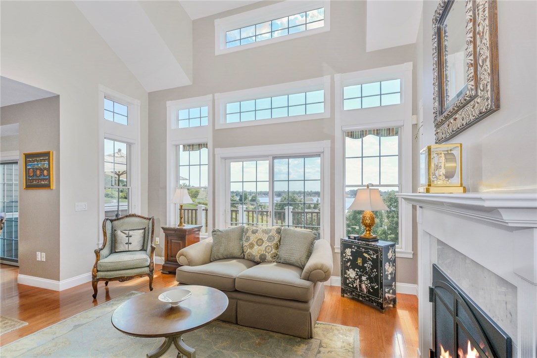 41 Waters Edge Tiverton, RI 02878 - Photo 8 of 40