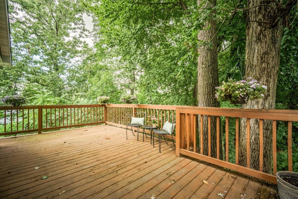 26 Munger Road Chicopee, MA 01020 - Photo 30 of 40 Gallery Image 30