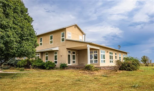 $650,000 | 32714 A Northwest Jackson Road, Richmond, KS 66080