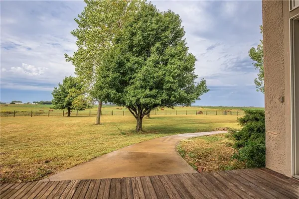 $599,000 | 32714 A Northwest Jackson Road, Richmond, KS 66080