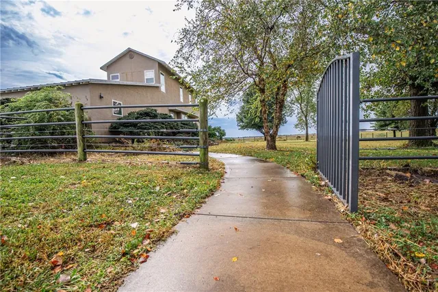 $650,000 | 32714 A Northwest Jackson Road, Richmond, KS 66080