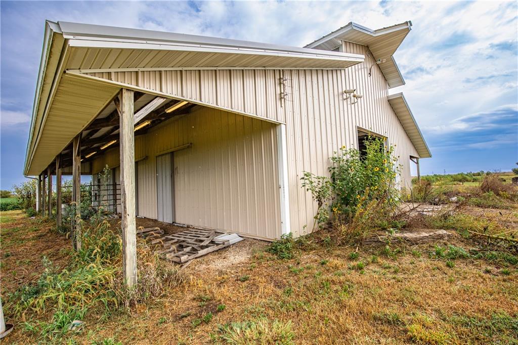 32714 A Northwest Jackson Road Richmond, KS 66080 - Photo 20 of 96