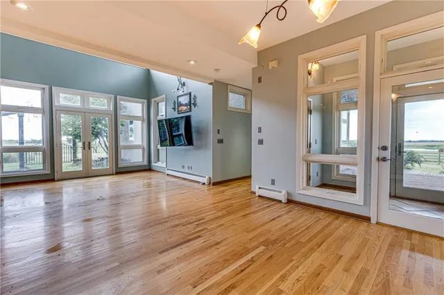 $650,000 | 32714 A Northwest Jackson Road, Richmond, KS 66080